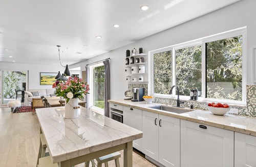 Sonoma House | Twin Oaks Pool, Garden, Terrace, Bocce & Hot tub