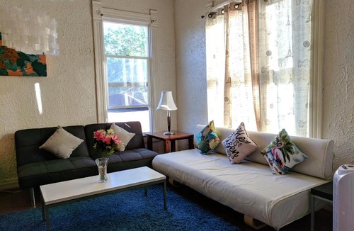 Vallejo Apartment | Two-Bedroom Apartment near Napa, Six Flags & Freeway