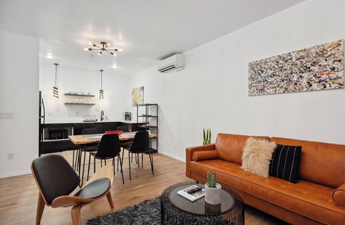 White Salmon Apartment | Two-bedroom suite-located downtown White Salmon, Suite 3 at The Iconica