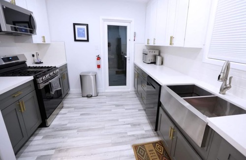Indio House | Ultra Private Newly Remodeled House with a Brand New Pool/Spa