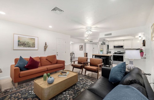 Chandler House | Unique 3-bedroom house in beautiful Chandler with cool AC comfort, huge backyard