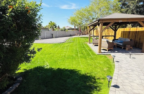 Chandler House | Unique 3-bedroom house in beautiful Chandler with cool AC comfort, huge backyard