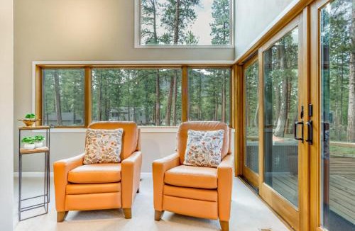 Black Butte Ranch House | Unique & secluded forest home with pool hot tubs tennis sauna & basketball