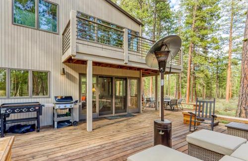 Black Butte Ranch House | Unique & secluded forest home with pool hot tubs tennis sauna & basketball