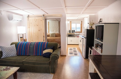 Monmouth Apartment | University Suite on Stadium Drive