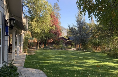 Lewiston House | Unlimited recreation access to the Trinity River, Alps, Trinity & Lewiston Lake
