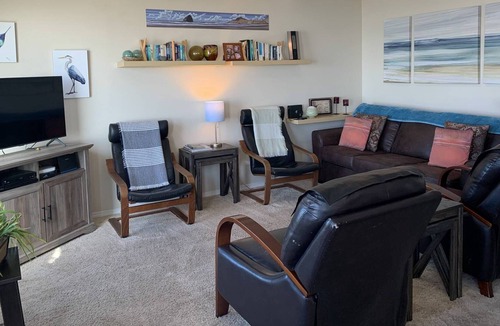 Tierra Del Mar House | Unrivaled Oceanfront Retreat With 180 Degree Epic Views of Two Capes, Pet Friendly, Open Floor Plan