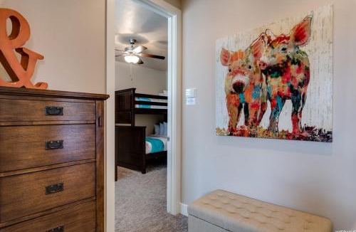 Santa Clara Apartment | Unwind in Paradise Your Private Southern Utah Oasis for 14