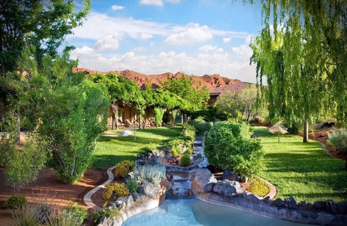 Ivins Villa | Unwind & Soak in the Quiet Charm of the Desert Near Tuacahn Center - 2 miles