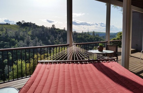 Penn Valley House | Unwind To Peaceful, Calm Creek Sounds