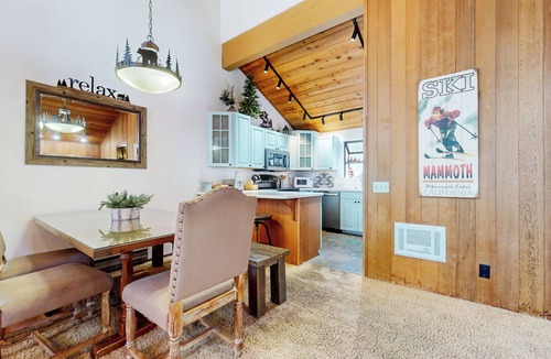 Mammoth Lakes Condo | Updated & Large, Near Golf Course! Gas Grill & Deck. Forested Quiet Location