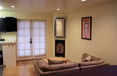 San Luis Obispo Apartment | Updated Studio Close to Downtown with Large Moroccan Patio!
