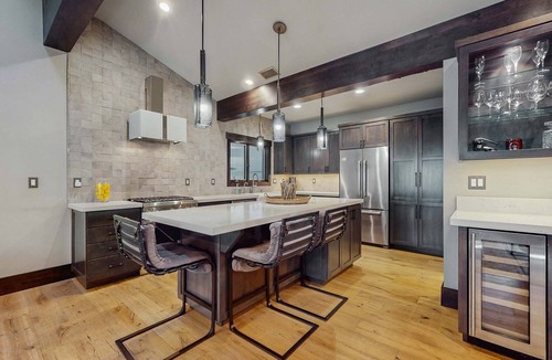 Incline Village Condo | Upscale Incline Village Condo Across the Street from Lake Tahoe