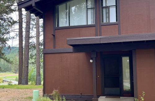 Graeagle Apartment | Vacation retreat for golf and enthusiasts and families alike!