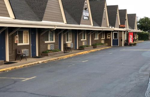 Bethel-Danebo Hotel | ValueInn Eugene - Airport
