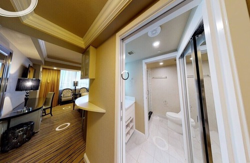 Winchester Resort | Vegas Casino Super Luxury 1 BR Studio in Fabulous Las Vegas for 2 w/Kitchenette