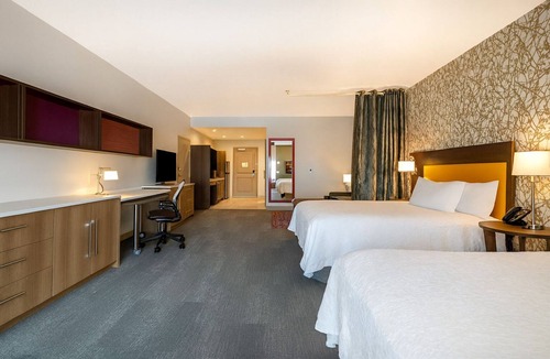Centennial Hills Hotel | Vegas Comfort! Free Breakfast, Kitchen, Outdoor Pool, Pet-friendly!