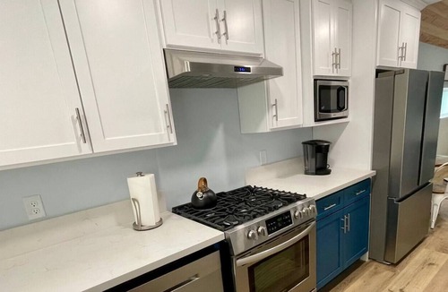 Modesto Apartment | Very Unique & Stylish Guest House w/ Loft Bedroom