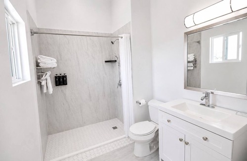 Little Italy Hotel | Vibrant Unit Near County Center Trolley – Perfect Base for Exploring | 3 Units
