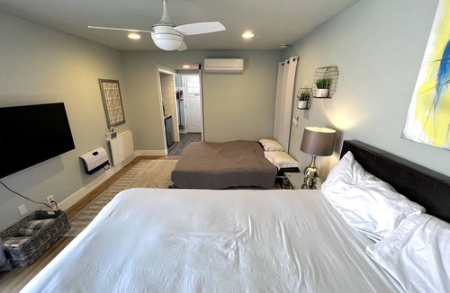 Redding Apartment | Victory Suite- Private Entrance + Bathroom