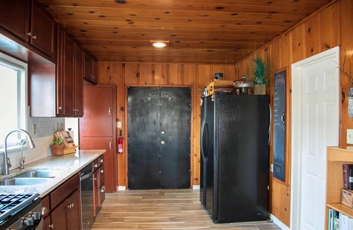 Morro Bay House | Views of Ocean & Iconic Morro Rock/Beach Cottage
