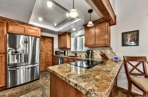 Montgomery Estates House | Views! Private forest and trails! Luxury