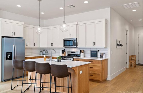 Bloomington Apartment | Villa 18 - 4 Bedroom! YEAR ROUND HEATED POOL & HOT TUB! GAMES! GOLF! TENNIS!