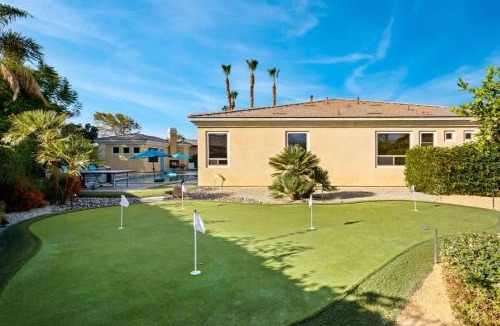 Rancho Santana House | Villa in Gated Estate w Pool, Spa, Putting Green
