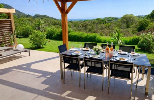 Hameau de Palombaggia Villa | Villa Lume di Corsica in Porto-Vecchio, air-conditioned, swimming pool, near Palombaggia