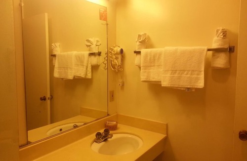 San Luis Obispo Hotel | Villa Motel