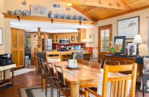 Templeton House | Vineyard Retreat in a Stunning Vineyard Setting and Views, Hot Tub, and More