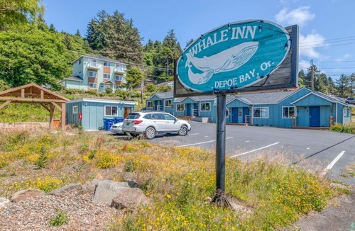 Depoe Bay Apartment | W5 – The Fin - The Whale Inn | Cozy Coastal Studio