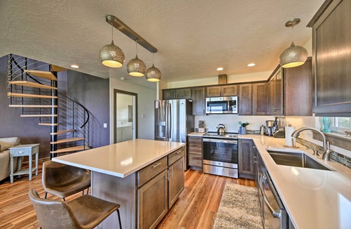 Waldport Cottage | Waldport Escape - Sanderling Sea Cottages, Unit 8