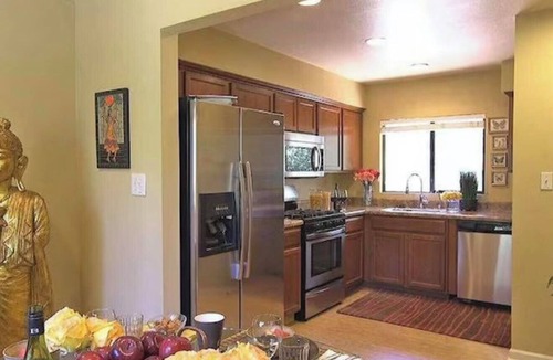 Uptown Sedona House | WALK EVERYWHERE IN UPTOWN VIEWS GALORE ! PRIVACY AND PEACE W/HOT TUB AND VIEWS