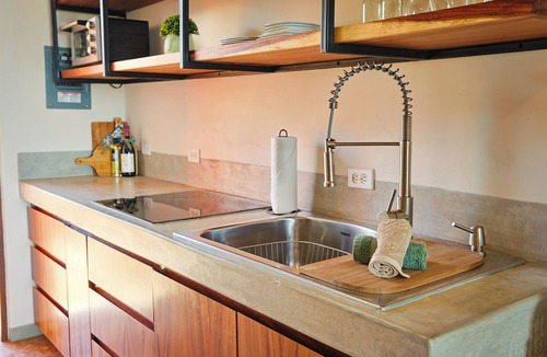 Cerritos Apartment | Walk-Out Surf Access - Beachfront, Los Cerritos