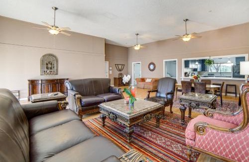 Lakeport House | Walk to Clear Lake: 2-Unit Church Combo Stay!
