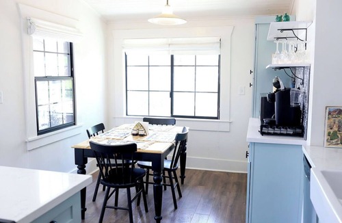 Florence House | Walkable Historic Downtown Retreat Near Windmill Winery & Outdoor Adventure