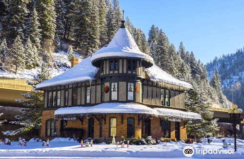 Wallace Hotel | Wallace Inn