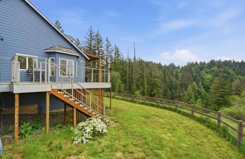 Washougal House | Washougal 4BR - Hot Tub Sauna Private 5 Acres