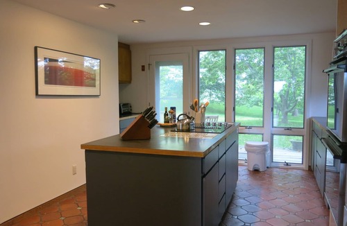 Chilmark House | Waterfront, 4-bed/4-bath Contemporary on Menemsha Pond with Private Beach & A/C