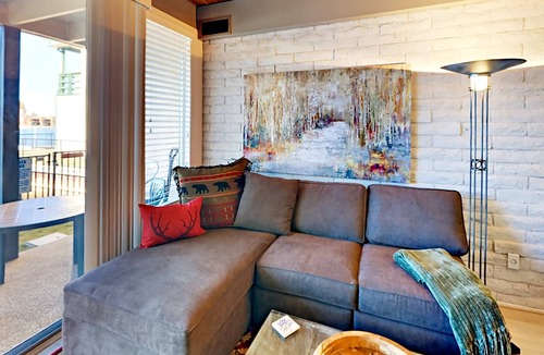 Tahoe Keys Condo | Waterfront Condo - Close to Camp Richardson & Heavenly