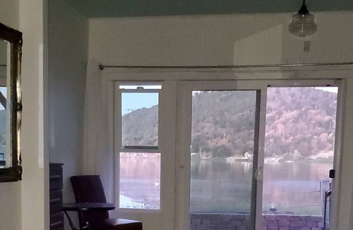 Clearlake House | Waterfront lake home w/covered private patio!