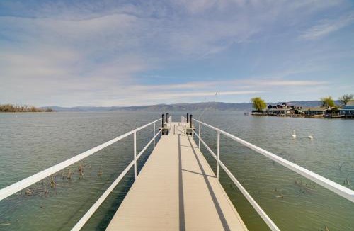 Lakeport House | Waterfront Lakeport Rental Home w/Private Dock!