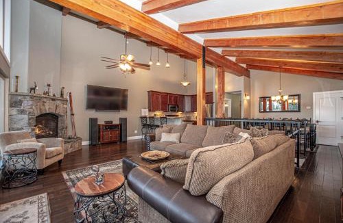 Talmont House | Weathertop By Hauserman Rentals