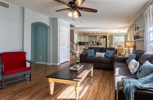 Arrowhead Shores House | WELCOME TO ALEXANDRIA [Hassle free check out]