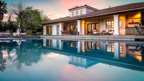 Paso Robles House | Wellsona Vineyard Retreat Pool Hot Tub Views Main Home Guest Home