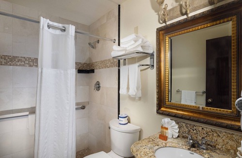 Sparks Hotel | Western Village Inn & Casino by Peppermill Resorts