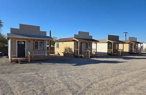 Quartzsite House | Westworld Cabins