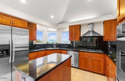 Cayucos House | Whale House, amazing views! Cayucos from the top! 30+ day stay