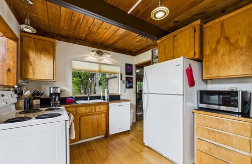 Trinidad House | Whalesong House and Garden